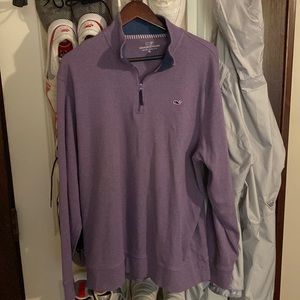 Vineyard vines extra large two tone zip up.